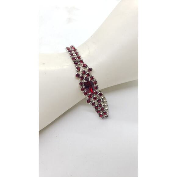 Vintage Ruby Red Rhinestone Bracelet & Screw Earrings Set 1950s Astra Weisner - Picture 2 of 11
